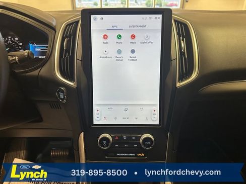 Used 2023 Ford Edge Titanium w/ Class II Trailer Tow Package AWD/4WD image 12