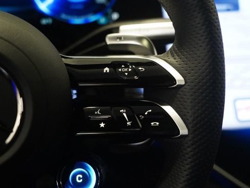 Used 2025 Mercedes-Benz EQS AMG AMG EQS image 18