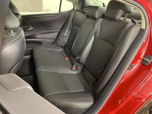 Certified 2025 Lexus ES 350 w/ Accessory Package (Z2) FWD image 32