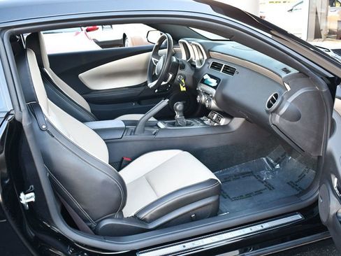 Used 2010 Chevrolet Camaro SS w/ RS Package image 44