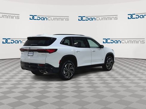 New 2026 Buick Enclave Sport Touring w/ Power Package AWD/4WD image 9