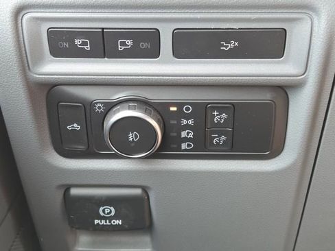Used 2022 Ford F150 XLT w/ Equipment Group 302A High AWD/4WD image 15