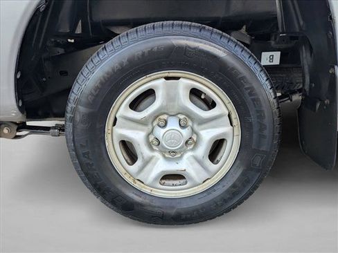 Used 2013 Toyota Tacoma 2WD Access Cab image 23