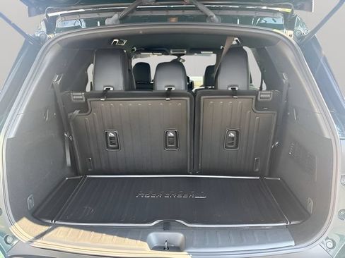 Used 2023 Nissan Pathfinder Rock Creek AWD/4WD image 30