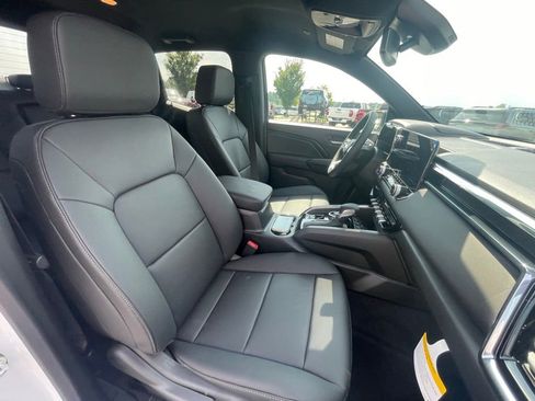 New 2026 GMC Canyon Elevation w/ Convenience Package image 30