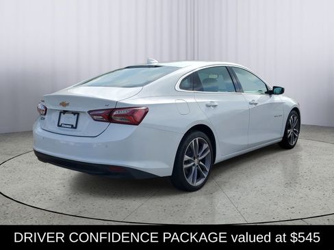 Used 2023 Chevrolet Malibu LT w/ Driver Confidence Package FWD image 3