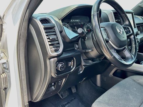 Used 2021 RAM 1500 Big Horn AWD/4WD image 10