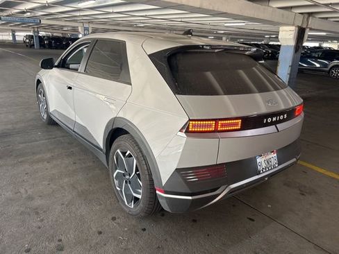 Used 2024 Hyundai Ioniq 5 SEL image 3