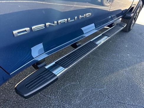 New 2026 GMC Sierra 2500 Denali w/ Denali Reserve Package image 16