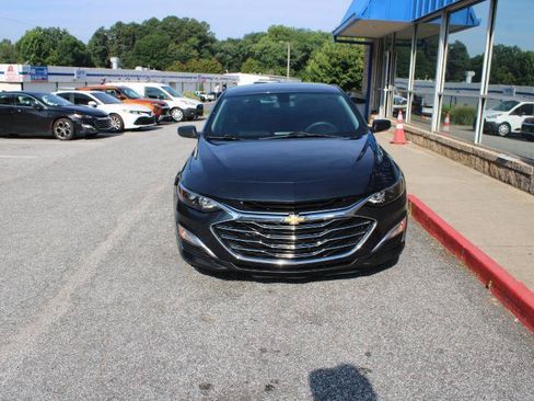 Used 2020 Chevrolet Malibu LS w/ LPO, Convenience Package 2 FWD image 2