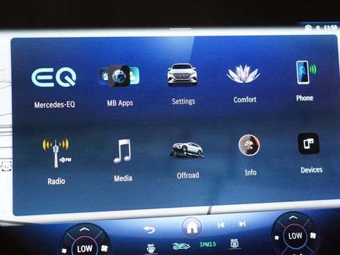 New 2027 Mercedes-Benz EQS 400 4MATIC SUV image 26