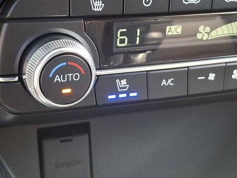 New 2025 MAZDA CX-5 Signature image 22