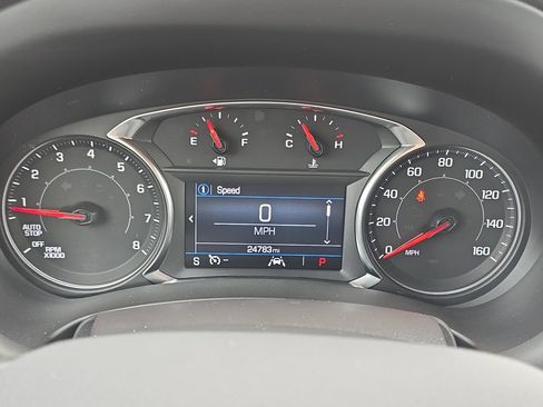Used 2024 GMC Terrain SLE w/ Driver Convenience Package FWD image 21