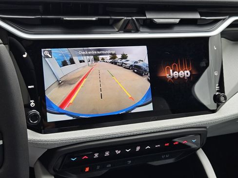 New 2026 Jeep Cherokee Laredo AWD/4WD image 18