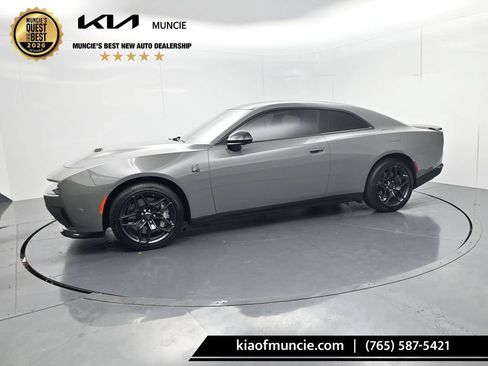 Used 2026 Dodge Charger Scat Pack AWD/4WD image 4