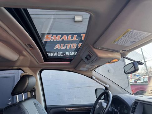 Used 2010 Nissan Armada Platinum w/ Captain Seat Pkg AWD/4WD image 33
