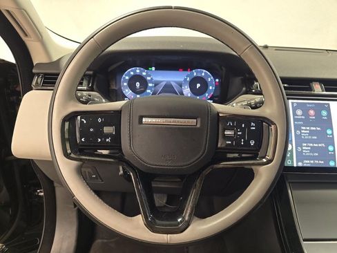 Used 2024 Land Rover Range Rover Velar S AWD/4WD image 7