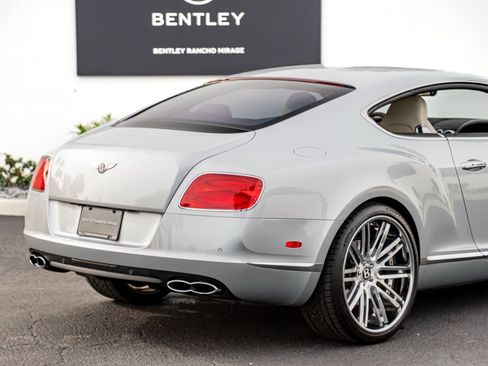 Used 2015 Bentley Continental GT image 12