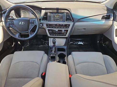 Used 2016 Hyundai Sonata Sport w/ Option Group 1V FWD image 17