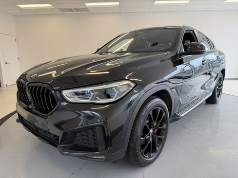 Used 2020 BMW X6 xDrive40i w/ Executive Package image 3