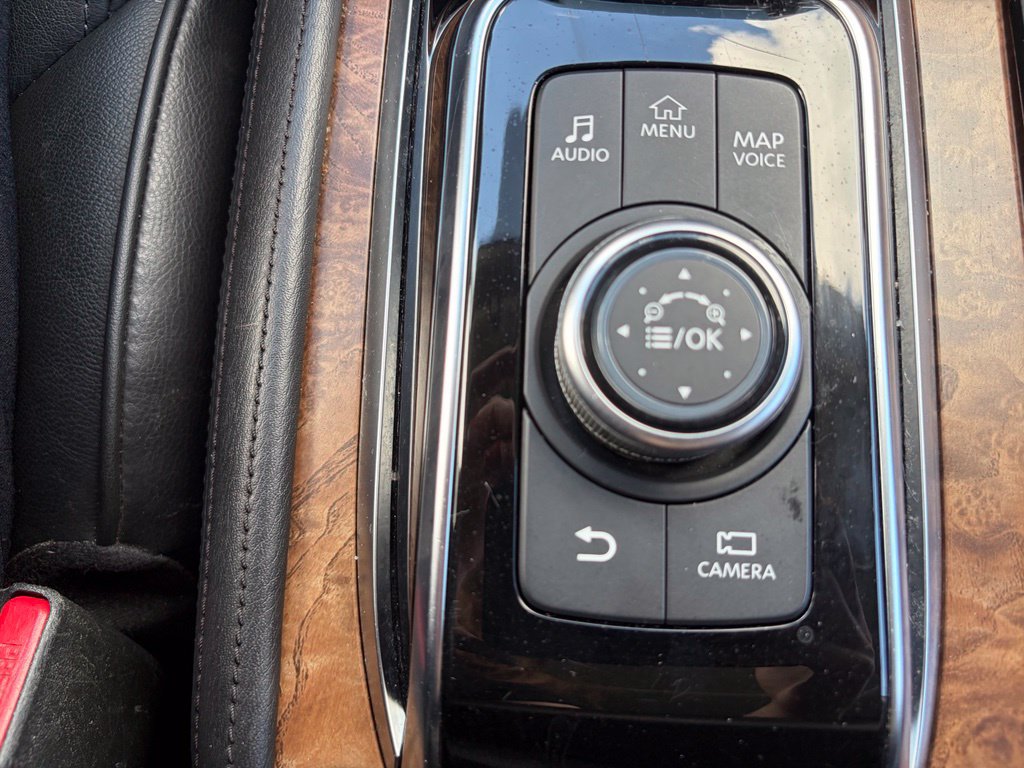 Used 2022 Nissan Armada SL w/ Captain's Chairs Package RWD image 26