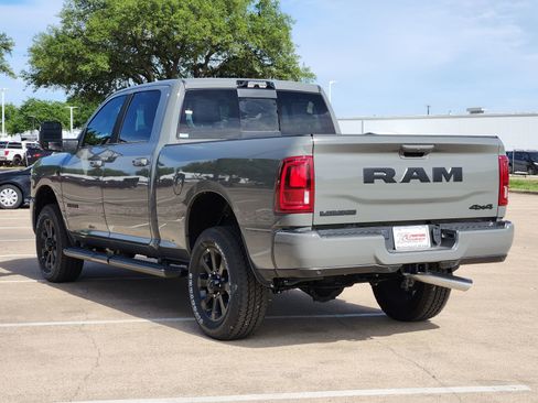 New 2026 RAM 2500 Laramie w/ Night Edition AWD/4WD image 4