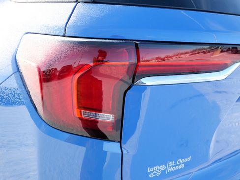 Used 2025 GMC Terrain Elevation image 17