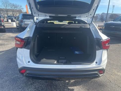 New 2026 Chevrolet Trax RS w/ Driver Confidence Package image 28