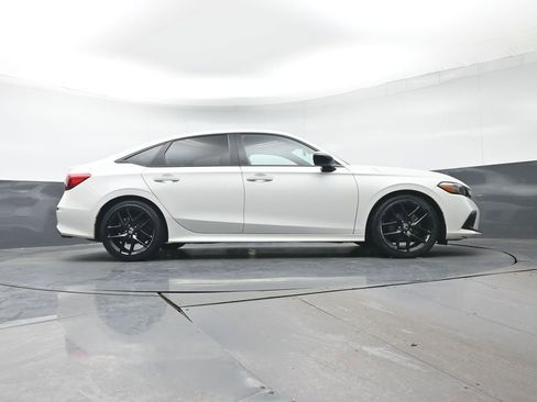 Used 2023 Honda Civic Sport image 33