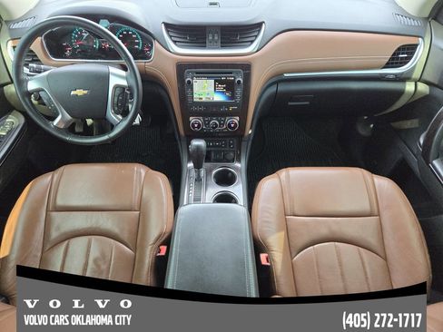 Used 2017 Chevrolet Traverse Premier image 23
