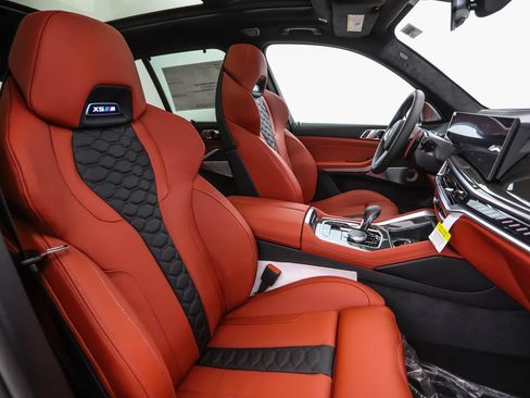 New 2026 BMW X5 M Competition w/ Executive Package AWD/4WD image 32