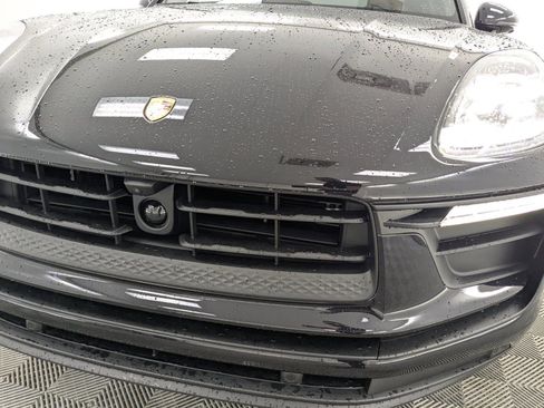 New 2026 Porsche Macan image 14