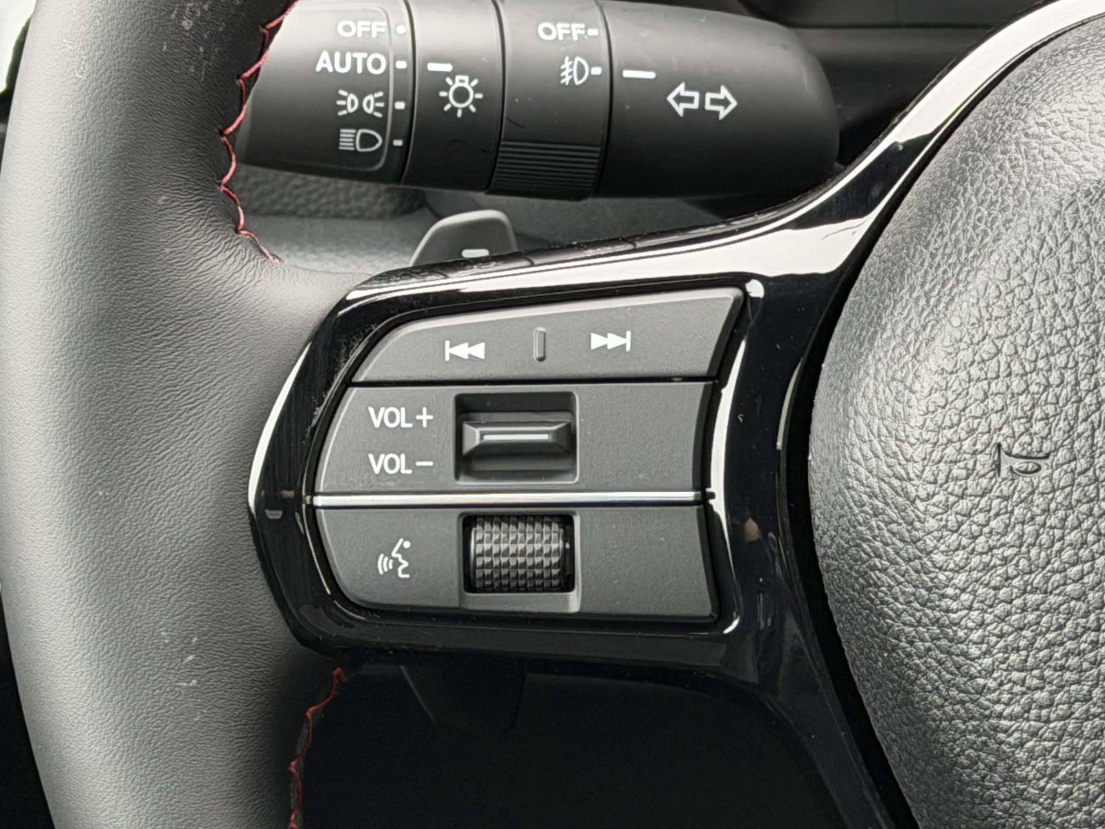 New 2026 Honda Pilot Black Edition image 20
