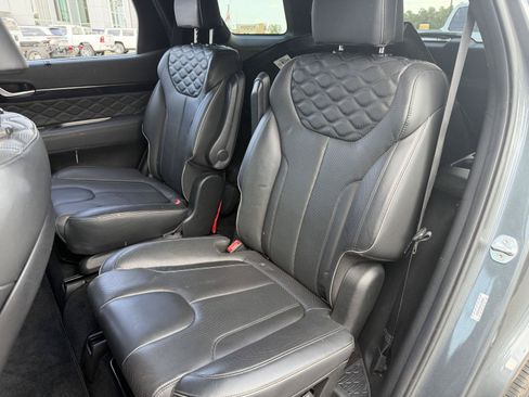 Used 2022 Hyundai Palisade Calligraphy FWD image 17