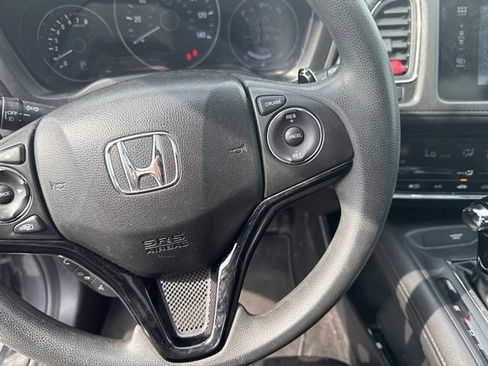 Used 2016 Honda HR-V EX image 16