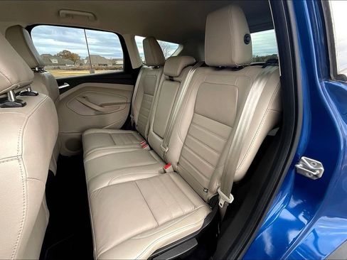 Used 2018 Ford Escape SEL image 17