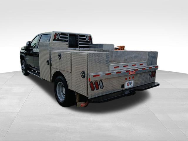 Used 2024 Chevrolet Silverado 3500 W/T w/ WT Convenience Package AWD/4WD image 3