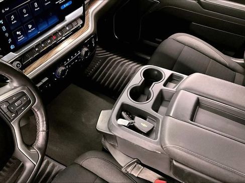 Used 2022 Chevrolet Silverado 1500 RST image 15