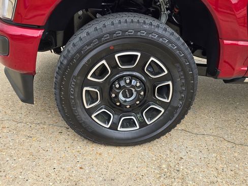 New 2026 Ford F250 Platinum image 10