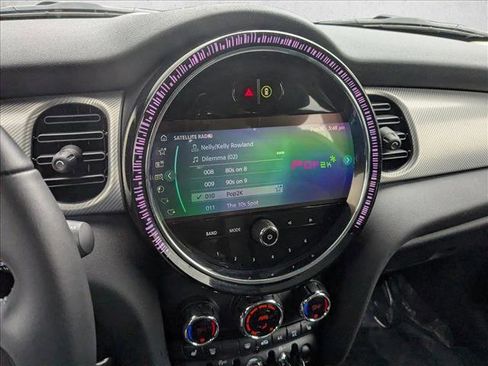 Certified 2023 MINI Cooper 4-Door Hardtop image 12