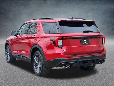 New 2026 Ford Explorer ST image 5