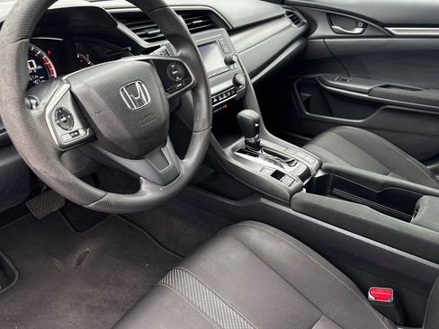 Used 2017 Honda Civic LX image 4