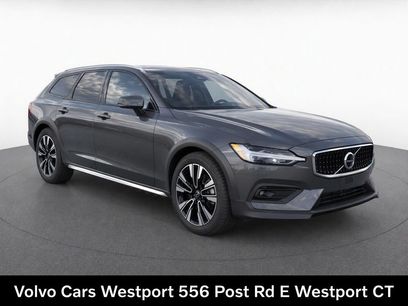 Certified 2025 Volvo V60 B5 Cross Country Ultra