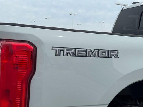 New 2026 Ford F250 XLT w/ Tremor Off-Road Package image 4