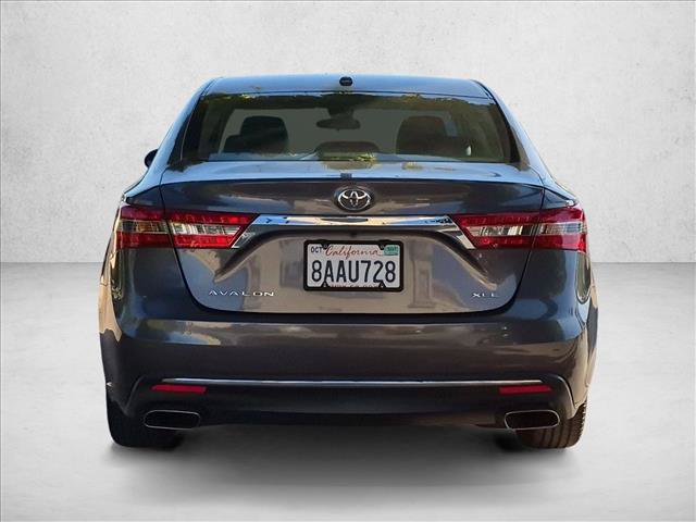 Used 2018 Toyota Avalon XLE FWD image 6