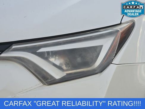 Used 2018 Toyota RAV4 Limited w/ Advanced Technology Package image 21