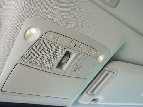 Used 2022 Nissan Armada SL image 19