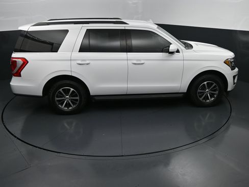 Used 2021 Ford Expedition XLT RWD image 32