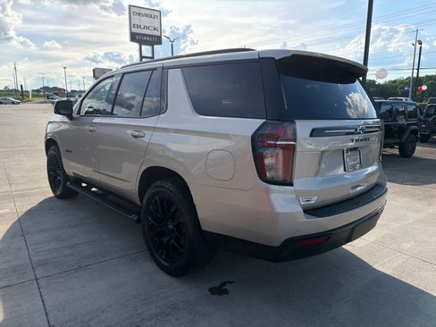 Used 2023 Chevrolet Tahoe Z71 w/ Luxury Package AWD/4WD image 6