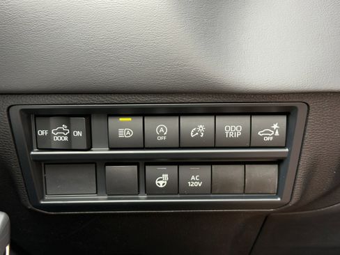 New 2025 Toyota Tundra Platinum image 20